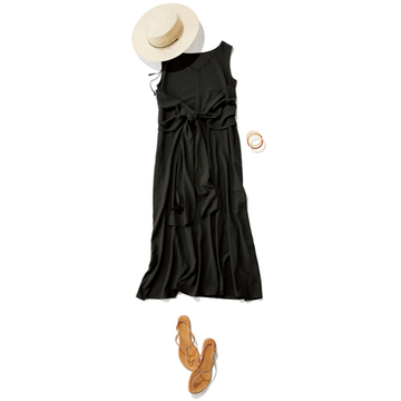 【ガリャルダガランテ真夏のベストワードローブ】鮮度の高いワンピースでホテルのプールサイドへ