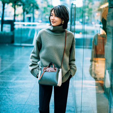 【富岡佳子 ファッションは私の生き方です。】プラダのパンツで自分らしさを表現