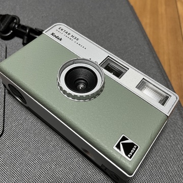 フィルムカメラで想い出を。