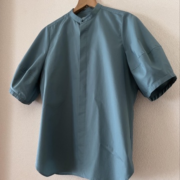 初夏のアクアブルー