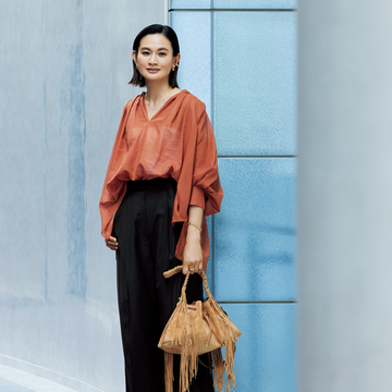 【美映えトップス×涼感パンツ】シアーブラウス×ワイドパンツで余裕たっぷりの装いに