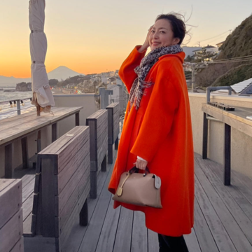 元気が出るビタミンカラー🧡オレンジのコートで鎌倉ランチ♩