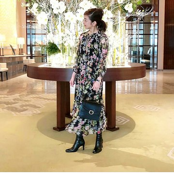 たまには思いっきり花柄で…ゆるりZARAワンピ