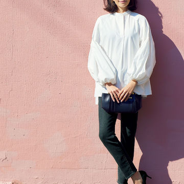 驚きの美脚効果で圧倒的支持！「RED CARD」のAnniversary