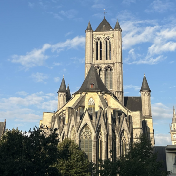 チョコと運河に誘われて　歴史が息づく街・Ghent（ゲント）【ベルギー】