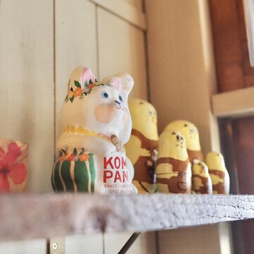 鎌倉、海の近く。桜と浜辺とパン屋さんへ朝さんぽ！