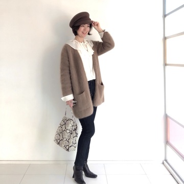 帽子を使って目線を上に