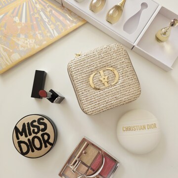 ディオールコスメとノベルティ