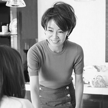 専業主婦からポーセラーツのインストラクターに！【「自宅サロン」で輝くJマダムたち】