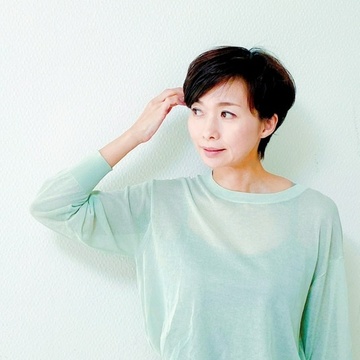 GUでトレンドのシアーニットを発見