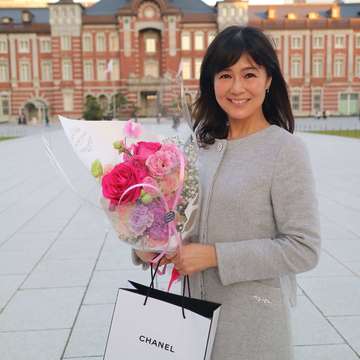 「シャングリラホテル」でアフタヌーンティー