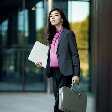 シーン別！クラス感のある出張コーディネート　五選