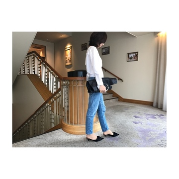 やっはり白シャツ×デニムが好き