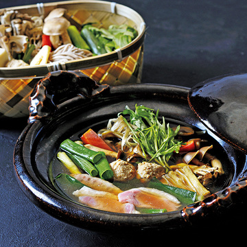 名旅館&料亭の鍋をお取り寄せ！上質な合鴨と地鶏のおいしさを余すところなく楽しむ