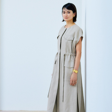 【50代が買うべき最愛ブランドの“推し”】ウエストマークや二の腕カバーの配慮がうれしいエブールのリネンジレ