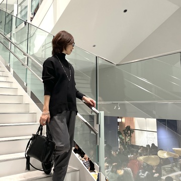 ZARAの編み上げブーツで虎ノ門ヒルズへ