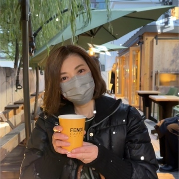 【FENDIのバスツアー】