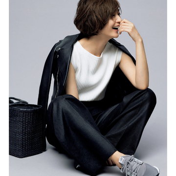 富岡佳子のおしゃれに効くスニーカースタイル　五選