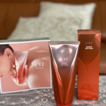 エスト インテンシブ ボディセラムで「腕活」