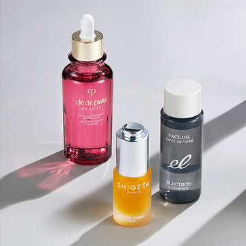 くすみ飛ばしの必需品！アラフィー肌がしっとりツヤめく「オイル」3選