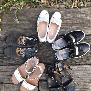 カジュアルにも綺麗目にも、楽でいい靴。