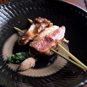 新感覚の串料理を楽しめる注目のレストラン『デンクシフロリ』