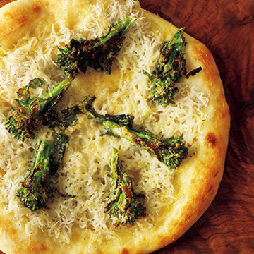 【春のピッツァ＆フォカッチャ】旬の食材を堪能できる「菜の花としらすのピッツァ」レシピ