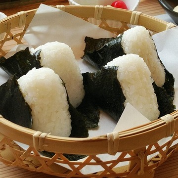 大人の夏休み②　おにぎり食べませんか？