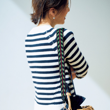 休日は「遊び」のカゴバッグ＆「攻め」のサンダルを【スタイリスト大草直子の「おしゃれ塾」】