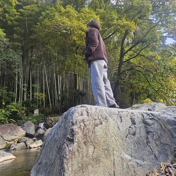 UNIQLO感謝祭戦利品とお気に入りスニーカーを身に付け秋を堪能@摂津峡