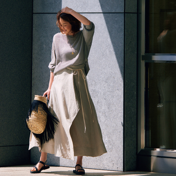 「カオス」のワザありフレアスカートなら着やせも着映えも手に入る！