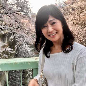 「マルイ」の楽々パンプスでお花見&「リキューム原宿」のソフトクリーム。それから最近好きな入浴剤のお話と期間限定のおまけの話。