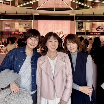 Jマダムお出かけ♡桜ピンクのイベントとボリュームサラダランチ