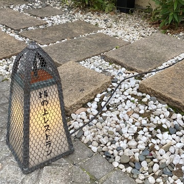 大人隠れ家レストランへ