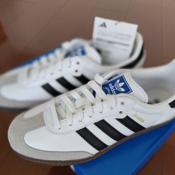 春に向けて・・・スニーカーが欲しくなる季節🎵