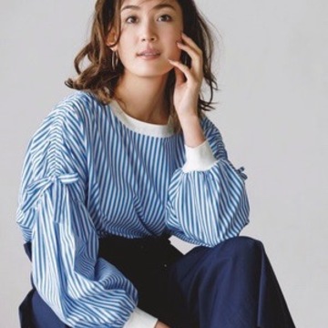 美人見えするトップス４選 “信頼ブランドのここのコレPART２"