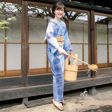 【打ち水スキンケア】美容ジャーナリスト・安倍佐和子さんが教える真夏の正しいスキンケアとは？