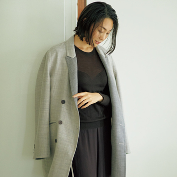 この冬人気の“透けニット”はインナー選びが重要【ニットをもっと素敵に見せるワザ5】