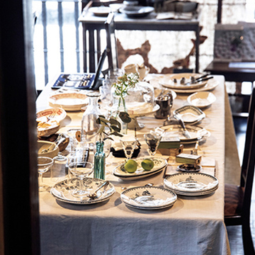 京都旅で寄りたい！ 西洋アンティーク家具が豊富に揃う『DEN PLUS EGG KYOTO』【京都旅】