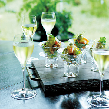 シャンパンとの相性絶妙「マグロとサーモンのタルタル」レシピ【有元葉子さんのシャンパーニュとこの一皿】