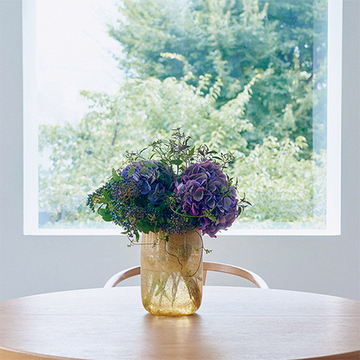 色の変化を楽しむ「秋色アジサイ」【花生師・岡本典子さんに習う花の楽しみ方】