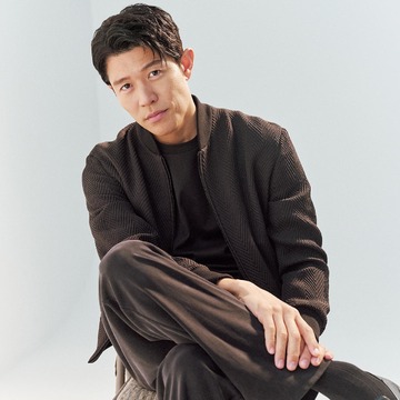 【鈴木亮平さんインタビュー】 自分を支える存在への感謝を再確認。今の年齢で演じられてよかったと思う