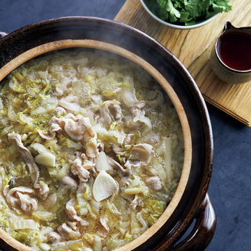 料理家・堤人美さんが提案！ 冬野菜が美味しい鍋レシピ　五選