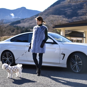 箱根ハイランドホテルラウンジテラスへ