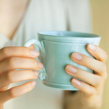 50歳の「素爪」が生まれ変わる！3つの“基本のお手入れ”とは？【きれいな素爪に】