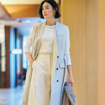 エクラ世代におすすめのベーシックカラーパンツ3選【春、注目したい「優美なパンツ」】