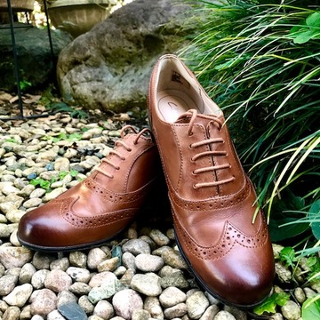 秋めいてきました、お靴たち。