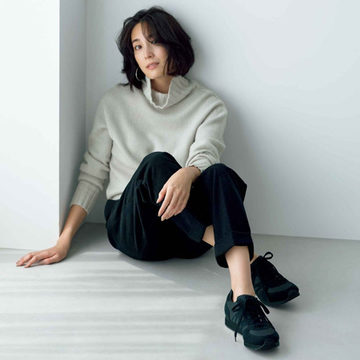 マーガレット・ハウエル×MIZUNO「大人に似合うスニーカー」