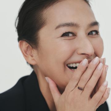 亜希さんスペシャルインタビュー『亜希流・人生の“壁”の乗り越え方、“底”からのあがり方』