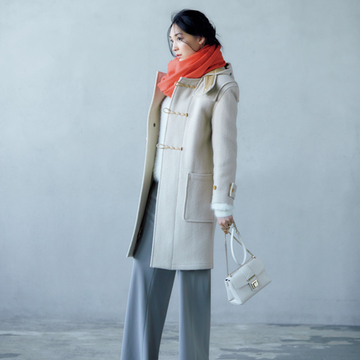 ＜動画あり＞ダッフルコートには“きれい色ストール”をボリューム巻き【コートが華やぐ！「ストール」使い】